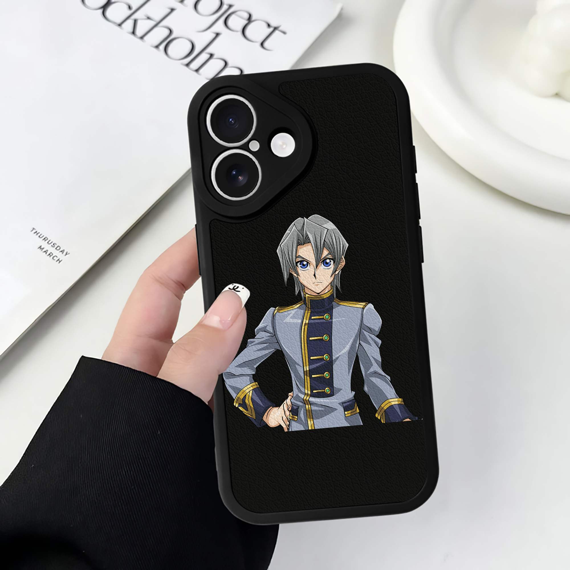 遊☆戯☆王 Yu-Gi-Oh! 【iPhone 16シリーズ対応】シリコンスマホケース（レザー調） 材質：シリコン